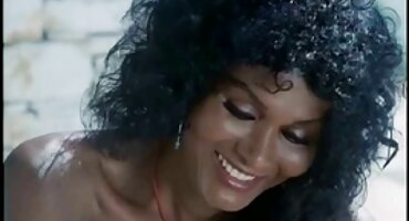 truyện sex bà cháu Anh tham gia lực lượng để làm tình với một phim xes cô gái có trí tuệ.